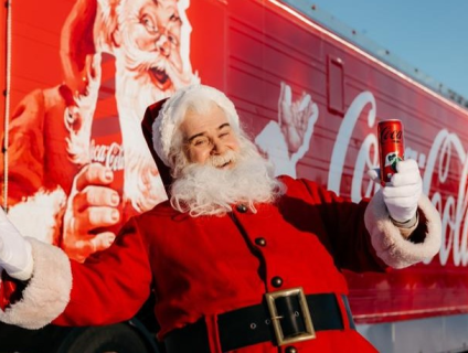 Святковий тур вантажівки Coca-Cola в Калгарі