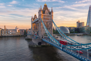 Велика Британія посилює правила в’їзду для канадців