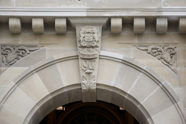 Неясність щодо фінансування житла в Калгарі: можливе скасування суцільного зонування викликає питання у міської ради