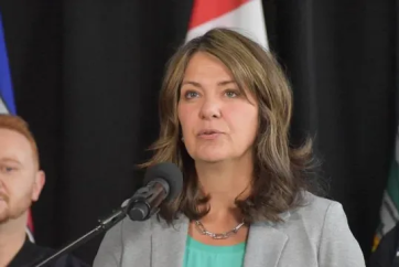 Данієль Сміт заявила, що не підписувала петицію за відокремлення провінції