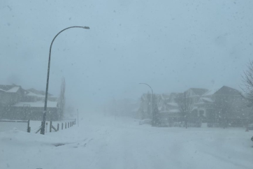 Калгарі очікує повернення зими з можливим 30 см снігу: водіям варто бути обережними