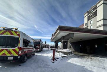 Чадний газ в Калгарі: понад 100 гостей евакуйовано з готелю через небезпечний витік