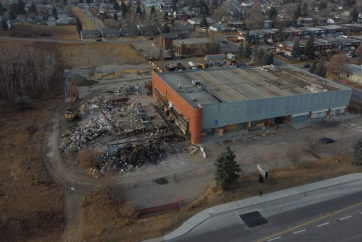 Знесено Огденський легіон у Калгарі: завершено ліквідацію проблемного об'єкту після десяти років пустки