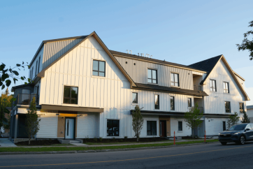 Calgary Housing відкриває 16 нових доступних осель у райні Маунт-Плезант