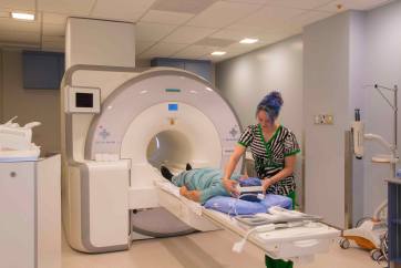 Альберта дозволила самостійно записуватися на платні MRI, CT, ultrasound та X-ray без направлення лікаря