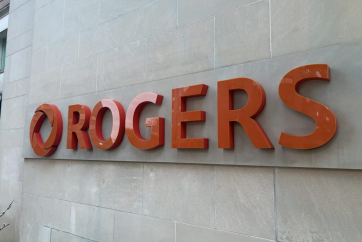 Rogers надає безкоштовні супутникові послуги для клієнтів у Британській Колумбії під час лісових пожеж