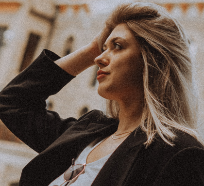 Photographer Vlada Bartenieva